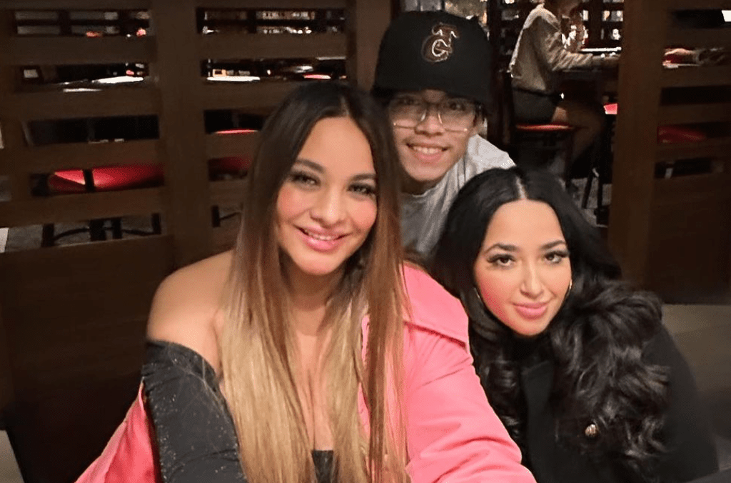 Unveiling the Allure of Lupita Karisma: A Cultural Icon